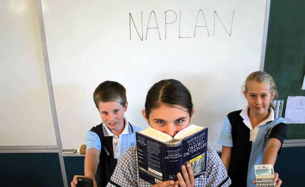 (from left) Lachlan Moore, Ashleigh Browne and Julia Walker are sitting their Year 7 NAPLAN this week. (from left) Lachlan Moore, Ashleigh Browne and Julia Walker are sitting their Year 7 NAPLAN this week.